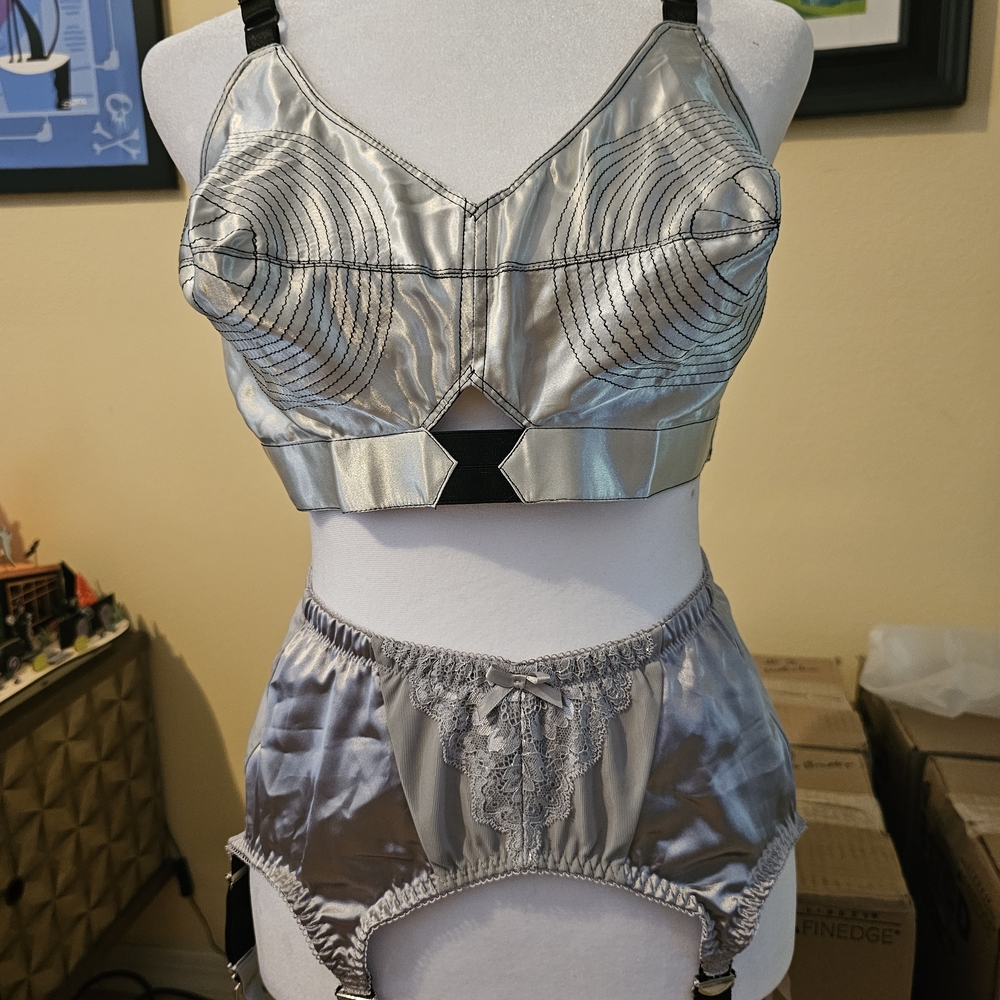 Silver Women's Intimate Set